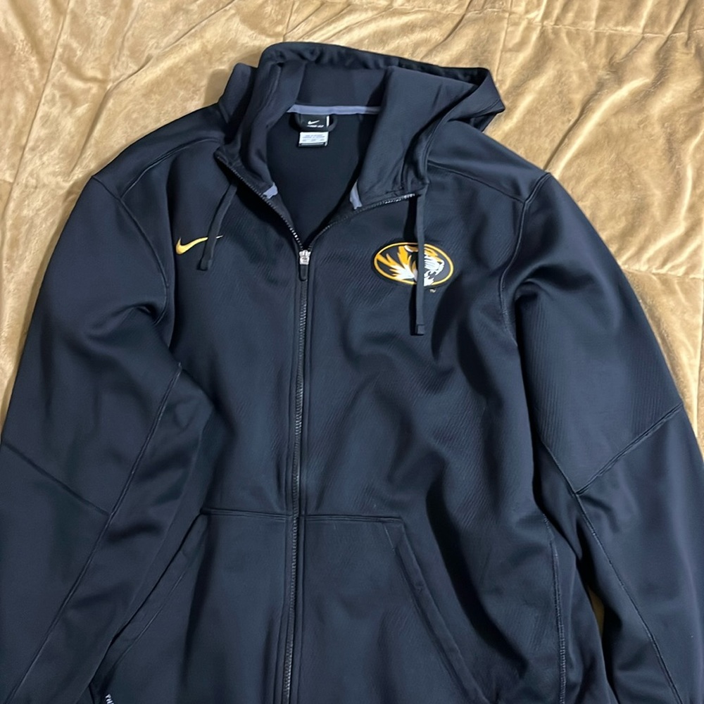 Nike 3X black hooded jacket